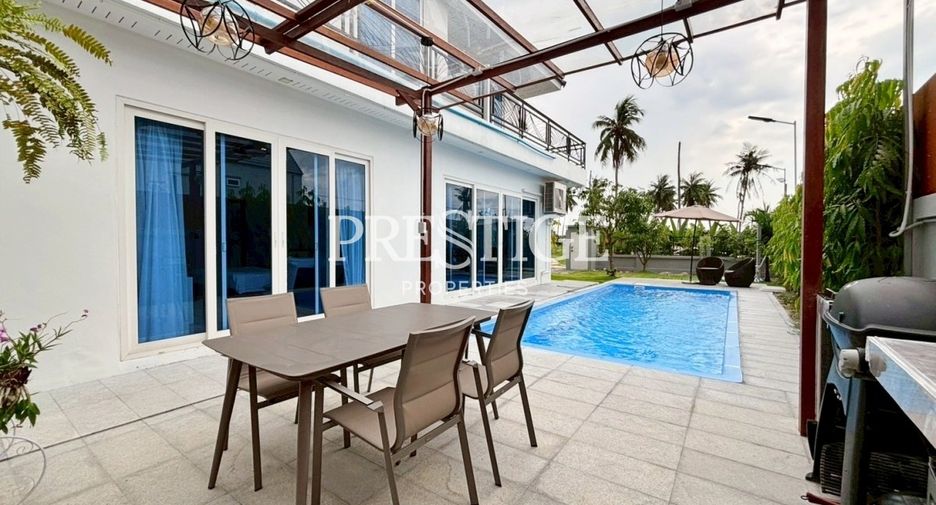 Casa en venta de 4 habitaciones en Bang Lamung, Chonburi