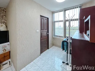 For sale 2 bed condo in Chom Thong, Bangkok