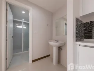 For sale 2 bed condo in Prawet, Bangkok