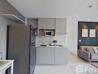 For sale 2 bed condo in Huai Khwang, Bangkok