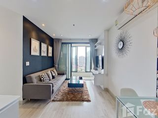 For sale 2 bed condo in Huai Khwang, Bangkok