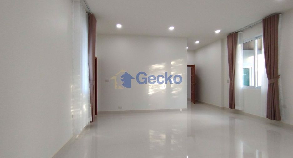 For sale 4 bed house in Bang Lamung, Chonburi