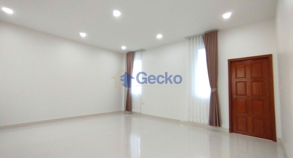 For sale 4 bed house in Bang Lamung, Chonburi