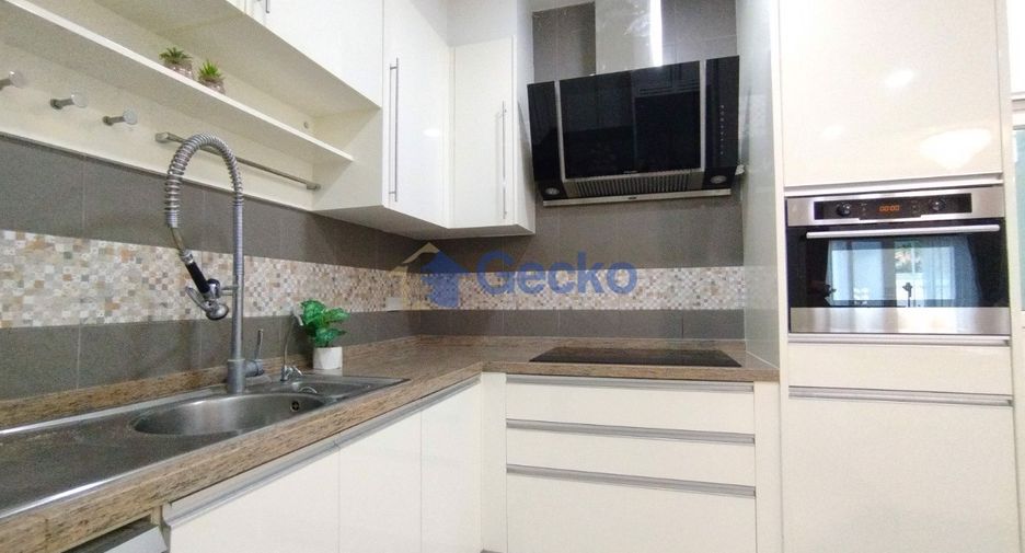 For sale 4 bed house in Bang Lamung, Chonburi