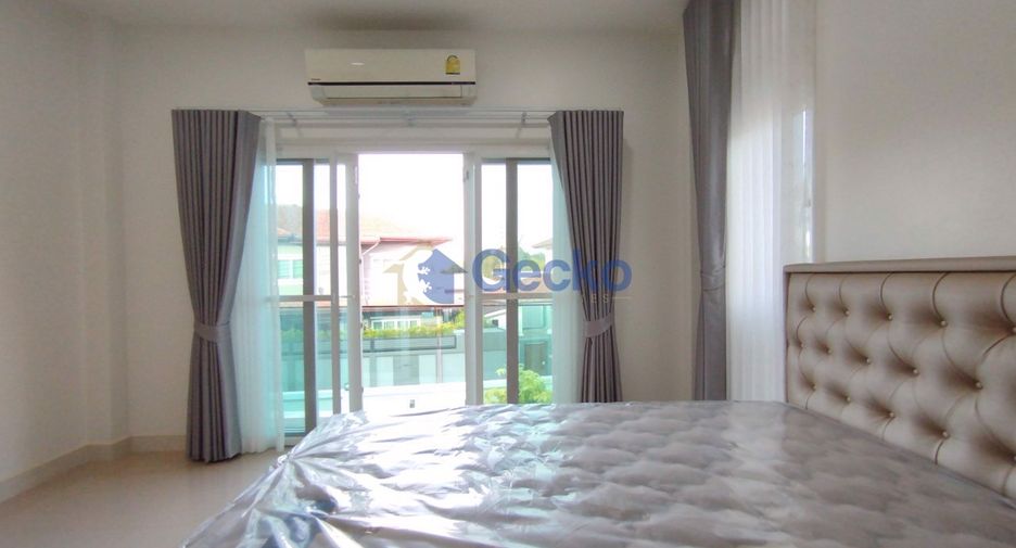 For sale 4 bed house in Bang Lamung, Chonburi