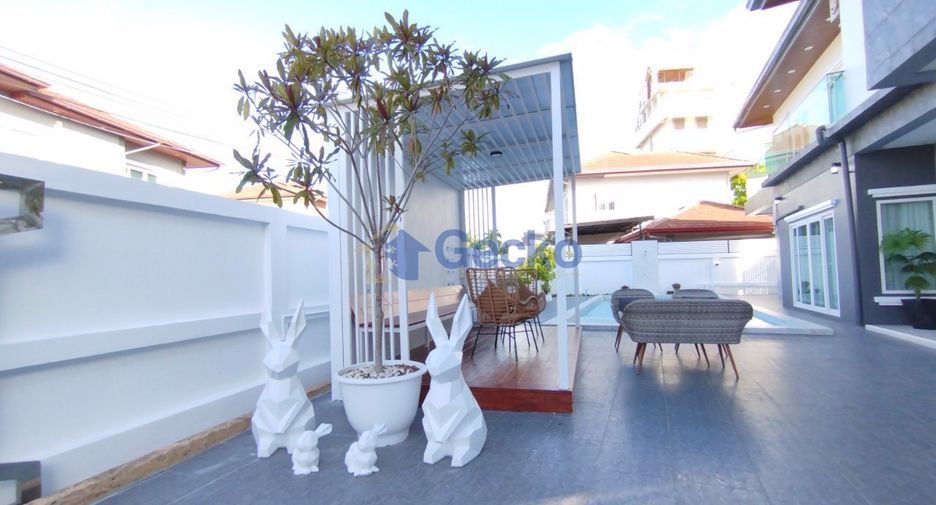 For sale 4 bed house in Bang Lamung, Chonburi