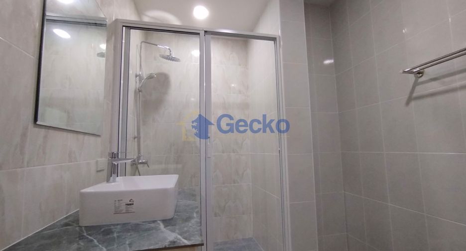 For sale 4 bed house in Bang Lamung, Chonburi