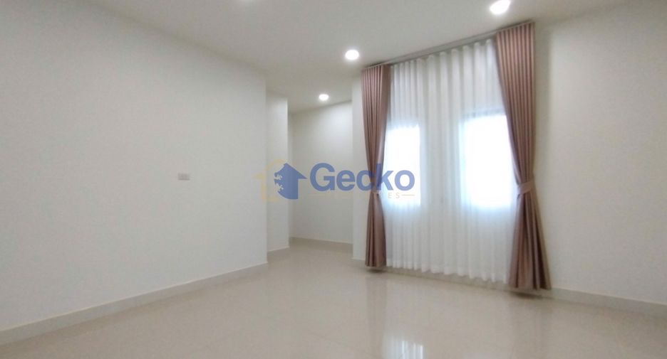 For sale 4 bed house in Bang Lamung, Chonburi