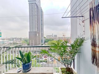 For sale 2 bed condo in Phra Khanong, Bangkok