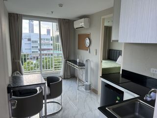 For sale 1 bed condo in Watthana, Bangkok