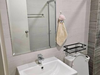 For rent 1 bed condo in Mueang Samut Prakan, Samut Prakan