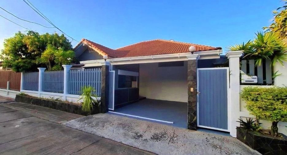 For sale 3 bed house in Bang Saray, Pattaya