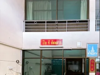 For rent 7 bed townhouse in Mueang Chiang Mai, Chiang Mai