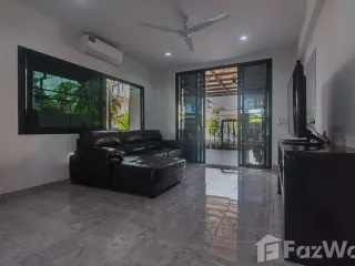 For rent 4 Beds house in Mueang Krabi, Krabi