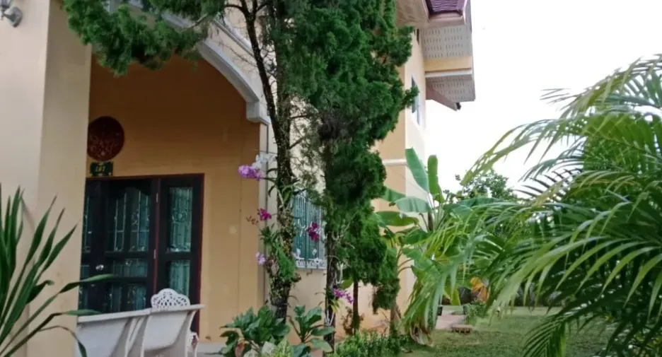 For rent 2 bed townhouse in Mueang Krabi, Krabi