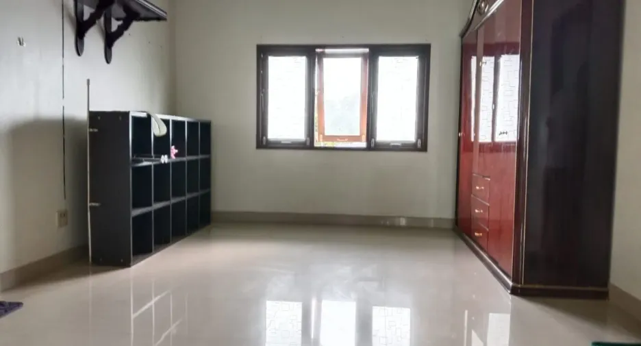 For rent 2 bed townhouse in Mueang Krabi, Krabi