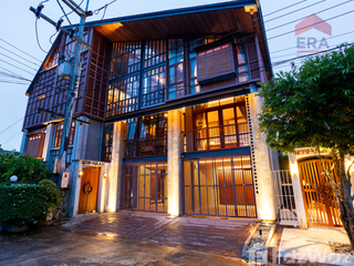 For sale 6 bed villa in Mueang Krabi, Krabi