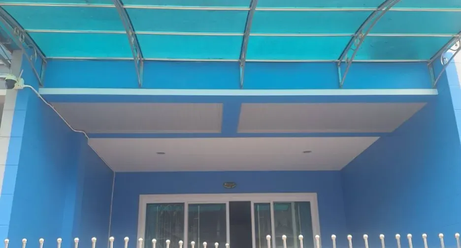 For rent 3 bed townhouse in Mueang Krabi, Krabi