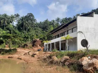For sale 4 bed villa in Ko Pha-ngan, Surat Thani