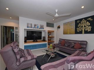 For sale 4 bed townhouse in Mueang Krabi, Krabi