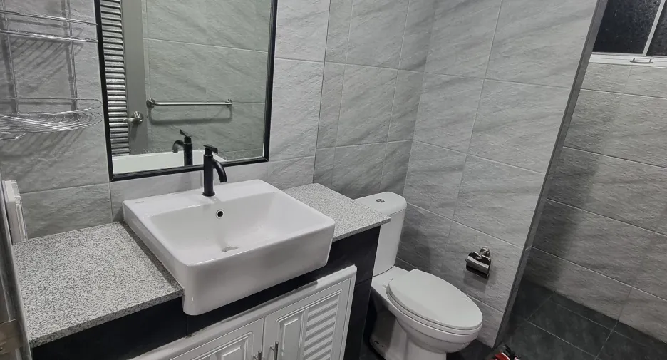 For rent 1 bed townhouse in Mueang Krabi, Krabi