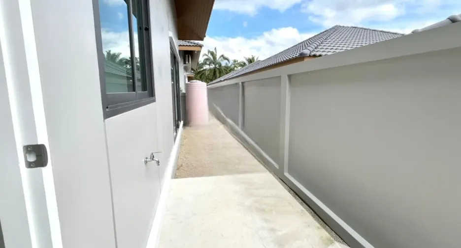 For sale 2 bed villa in Mueang Krabi, Krabi