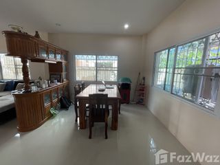 For sale 4 bed townhouse in Mueang Krabi, Krabi