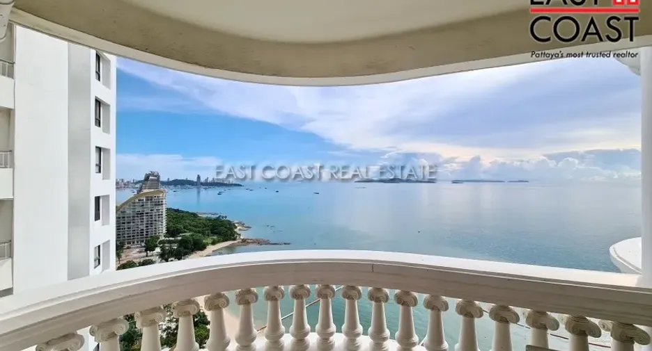 For rent and for sale 3 bedrooms condo in Bang Lamung, Chonburi