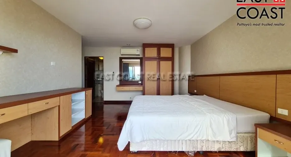 For rent and for sale 3 bedrooms condo in Bang Lamung, Chonburi