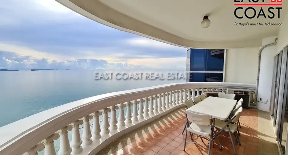 For rent and for sale 3 bedrooms condo in Bang Lamung, Chonburi