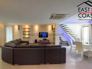 For rent そして for sale 4 ベッドルーム house in Bang Lamung, Chonburi
