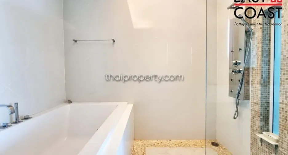 For rent and for sale 2 bedrooms condo in Bang Lamung, Chonburi
