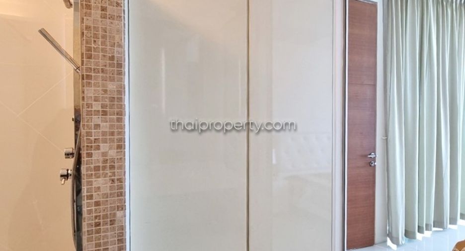 For sale and for rent 2 bedrooms condo in Bang Lamung, Chonburi
