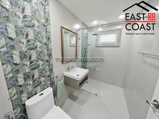 For sale 5 bed house in North Pattaya, Pattaya
