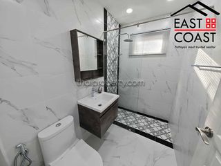 For sale 5 bed house in North Pattaya, Pattaya