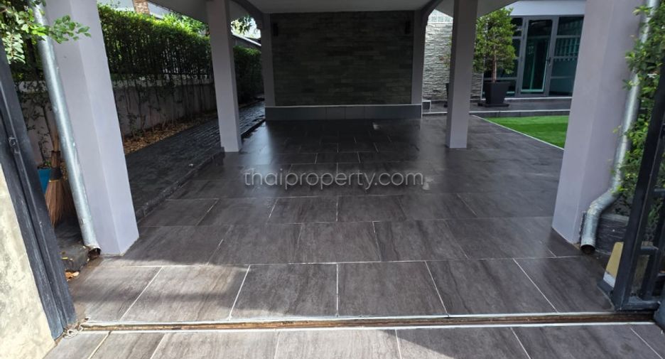 Haus zum Kauf mit 3 Zimmer in Bang Lamung, Chonburi