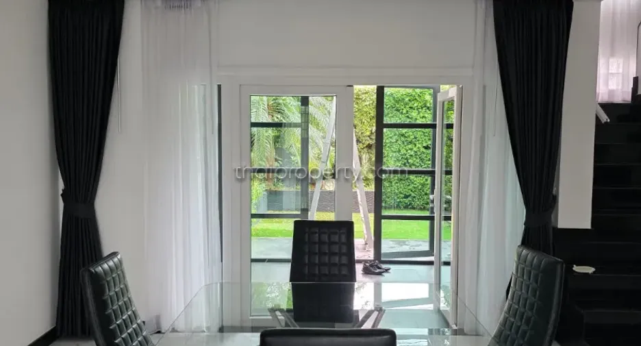 À vendre 3 chambres maison à Bang Lamung, Chonburi
