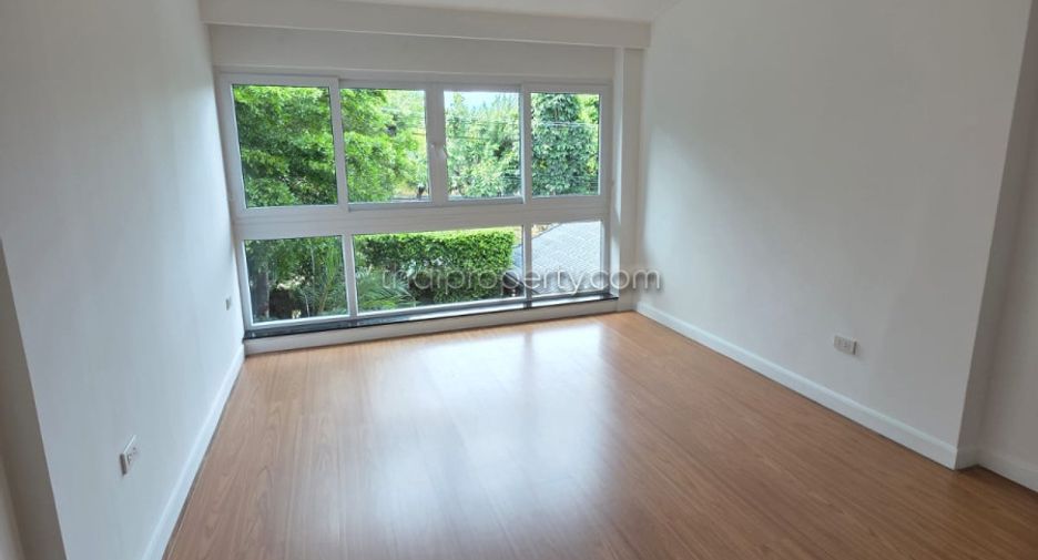 Haus zum Kauf mit 3 Zimmer in Bang Lamung, Chonburi
