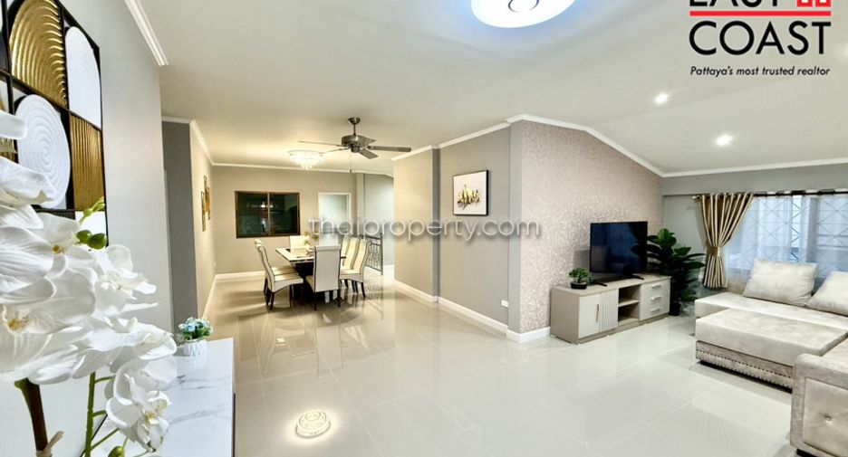 Casa en venta de 4 habitaciones en Bang Lamung, Chonburi