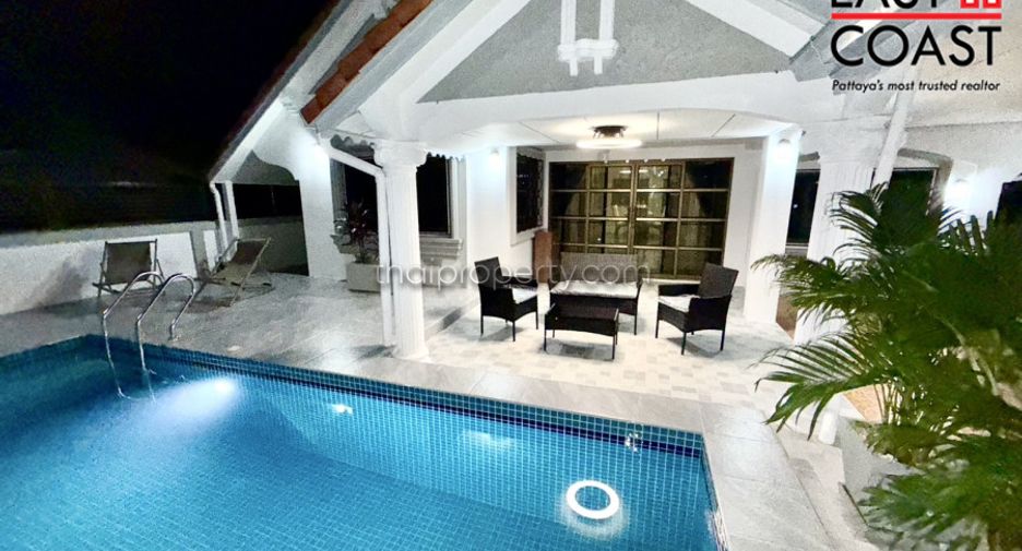 Casa en venta de 4 habitaciones en Bang Lamung, Chonburi
