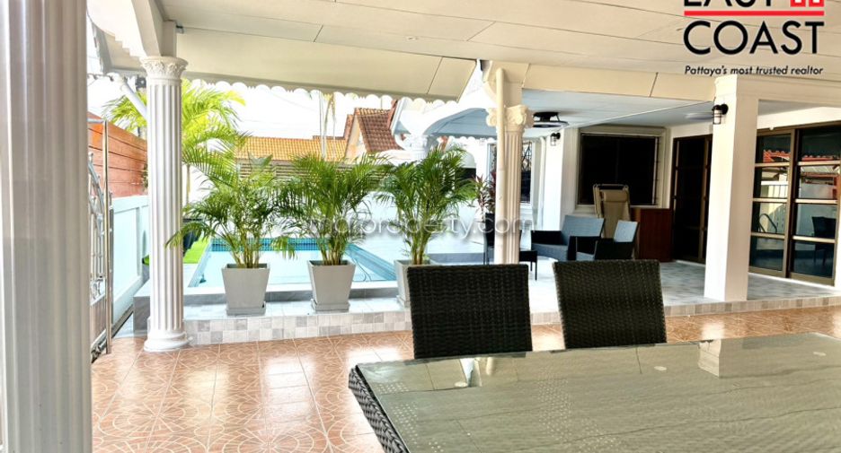 Casa en venta de 4 habitaciones en Bang Lamung, Chonburi