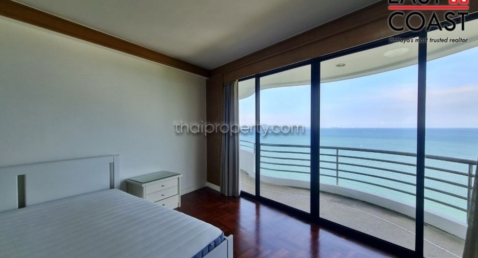 For rent 4 bedrooms condo in Bang Lamung, Chonburi