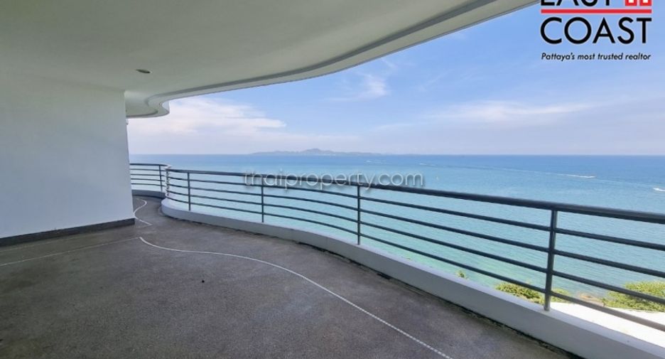 For rent 4 bedrooms condo in Bang Lamung, Chonburi
