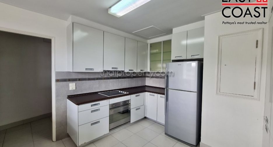 For rent 4 bedrooms condo in Bang Lamung, Chonburi