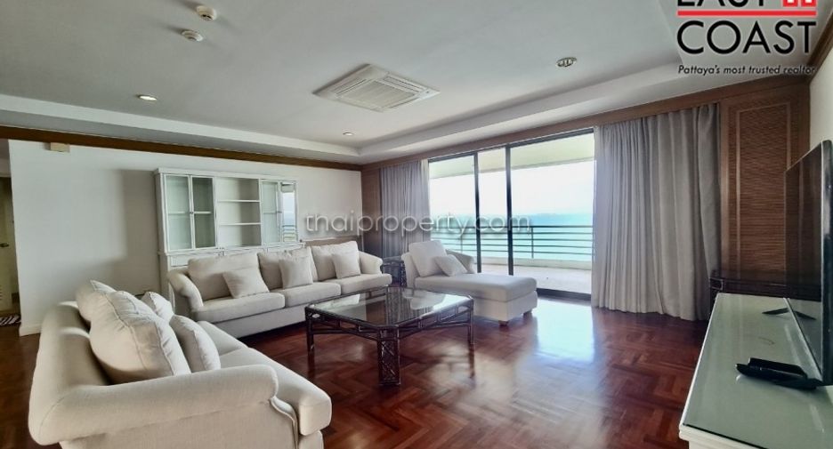 For rent 4 bedrooms condo in Bang Lamung, Chonburi