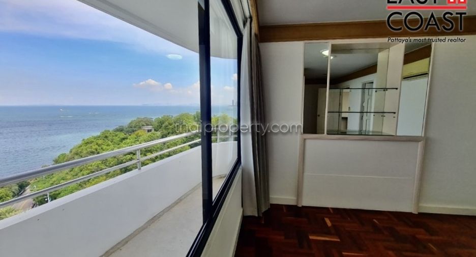 For rent 4 bedrooms condo in Bang Lamung, Chonburi