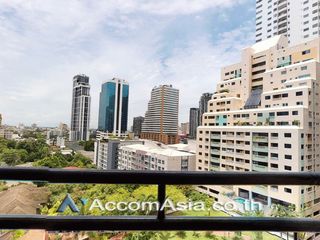 For rent 3 bed condo in Watthana, Bangkok