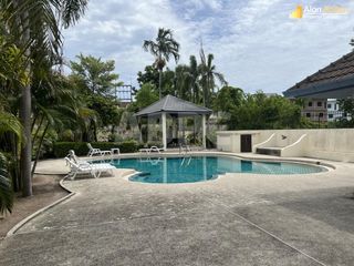 For sale 2 bedrooms townhouse in Mueang Rayong, Rayong