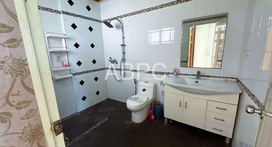 Casa adosada en venta de 3 habitaciones en East Pattaya, Pattaya