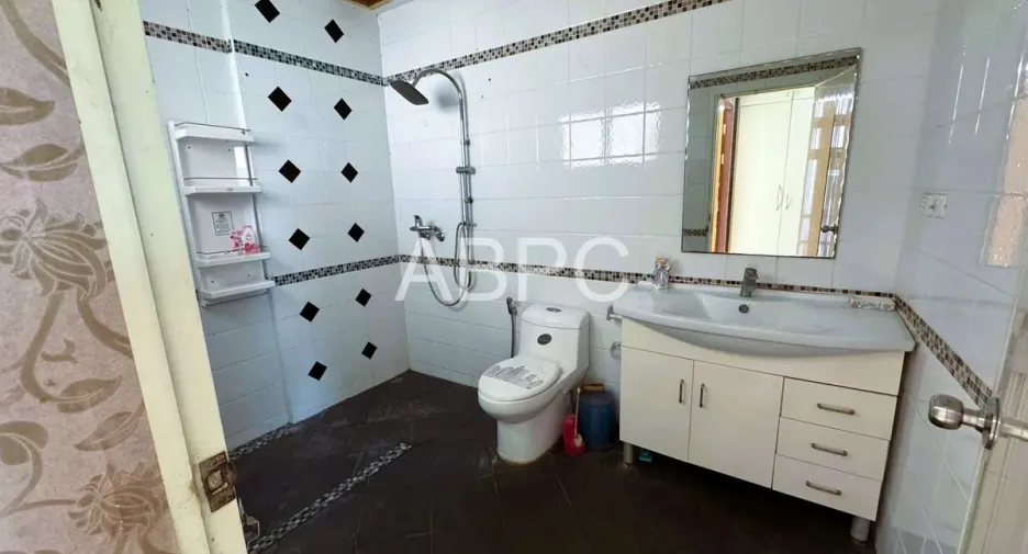 For sale 3 bedrooms townhouse in Mueang Rayong, Rayong